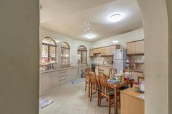 Sennett Estate (D13), Terrace #458446511